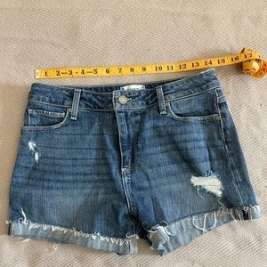 Paige Shorts size 28